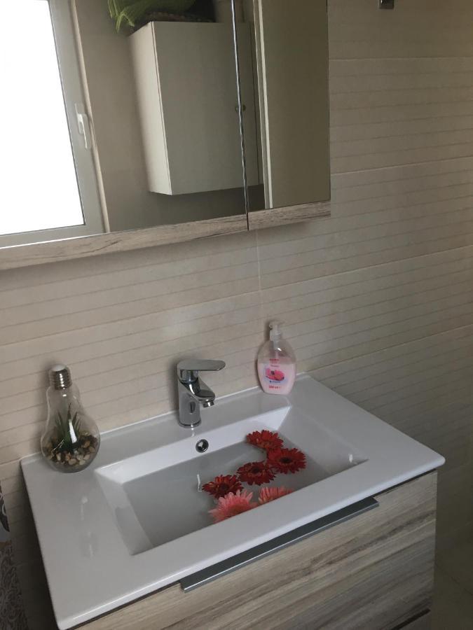 העיירה רתימנו Flower Apartment מראה חיצוני תמונה