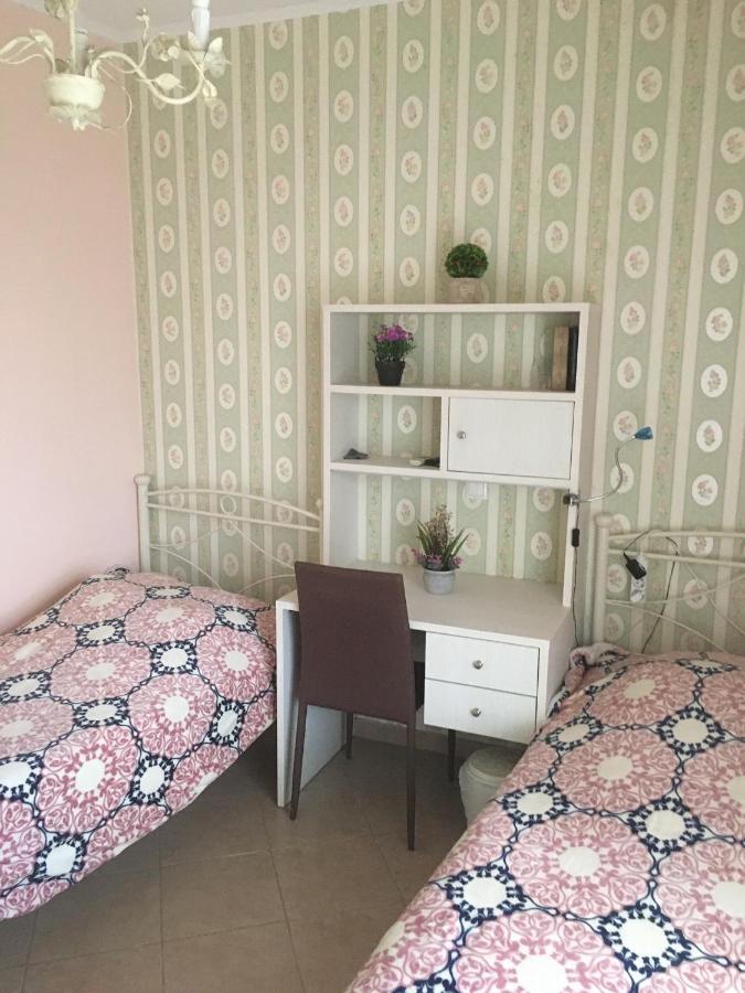 העיירה רתימנו Flower Apartment מראה חיצוני תמונה