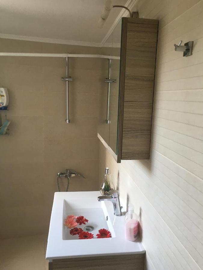 העיירה רתימנו Flower Apartment מראה חיצוני תמונה