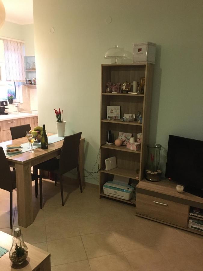 העיירה רתימנו Flower Apartment מראה חיצוני תמונה