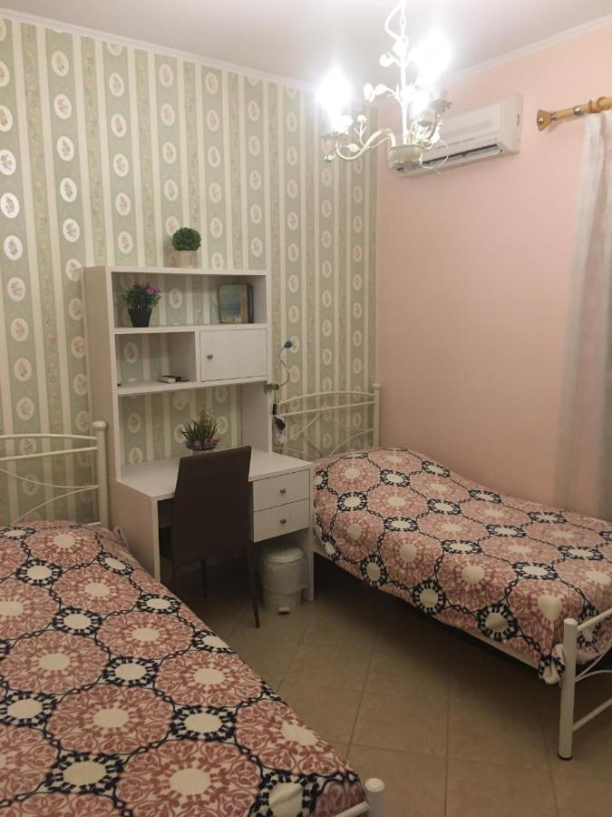 העיירה רתימנו Flower Apartment מראה חיצוני תמונה